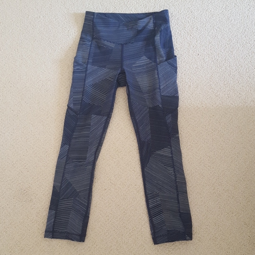 Lululemon crop leggings size 2
